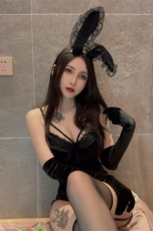 年轻的小婊3中文字