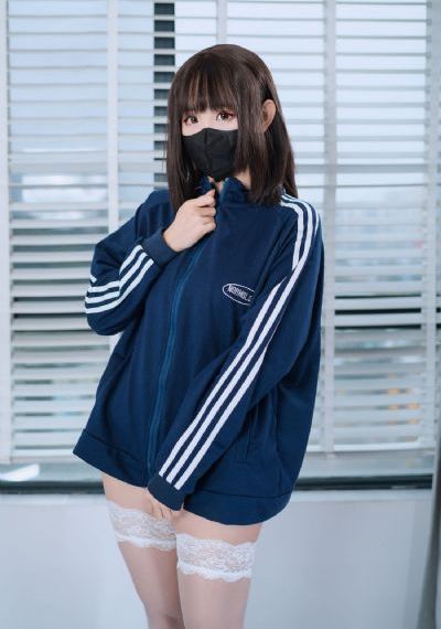 717韩国三级理伦电影