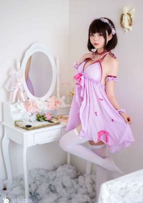 她来自胡自志明市