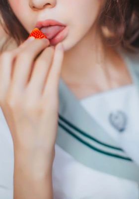 美女喷水视频